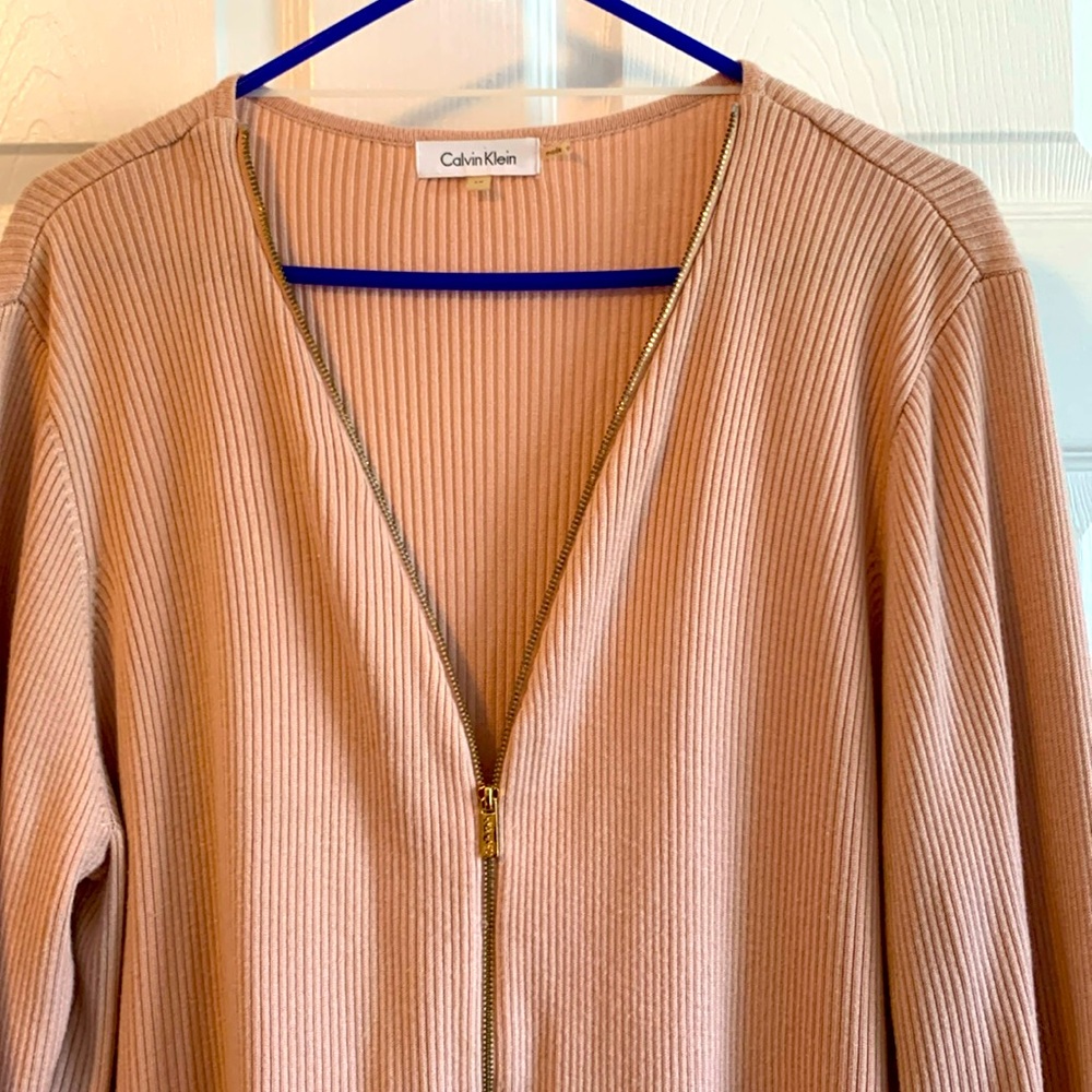 Women’s Calvin Klein 1x neutral cream zip  spring sweater